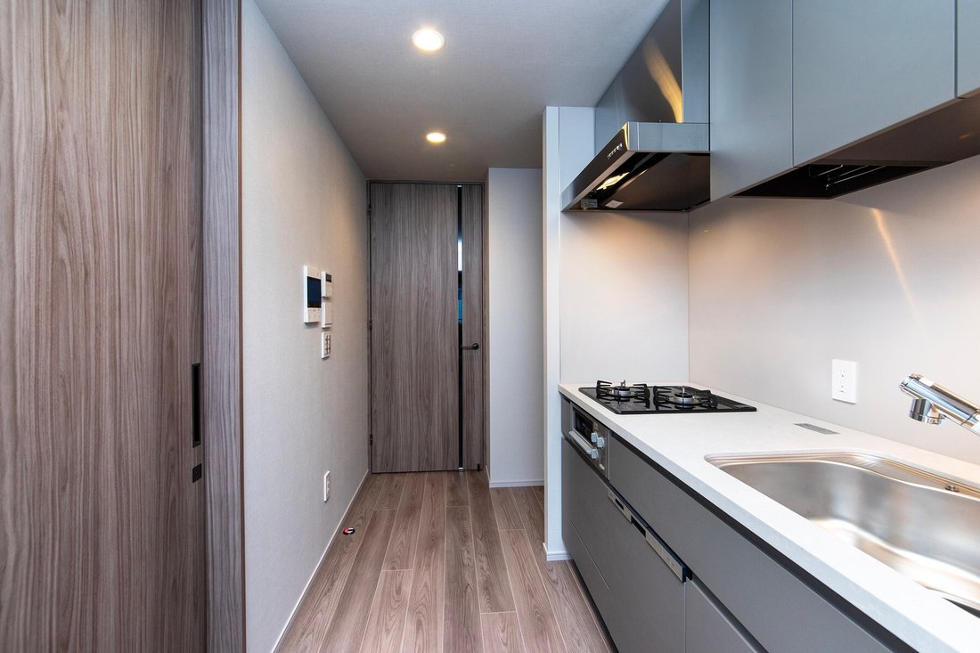 Condo in Chiba, Chiba, Japan 4 - 19028150