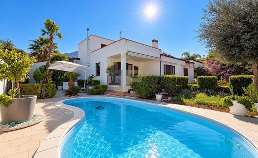 Casa a Villagrazia, Carini, Sicilia 1