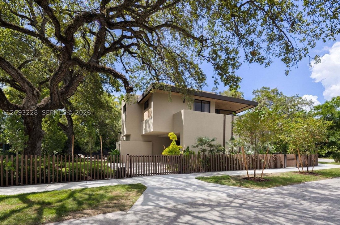 House in Miami, Florida, United States 1 - 19023346