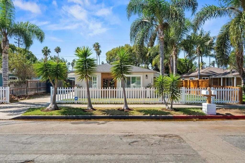 Townhouse in Oceanside, California, United States 1 - 19020952