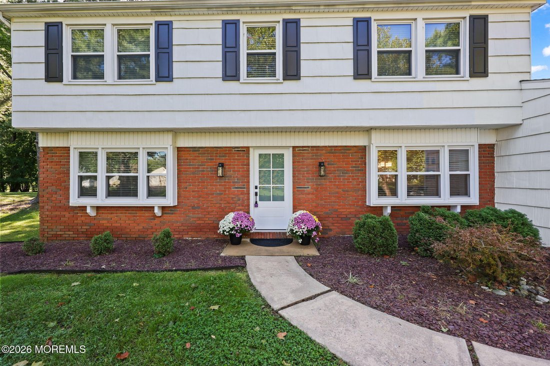 House in Manalapan Township, New Jersey, United States 3 - 19020388