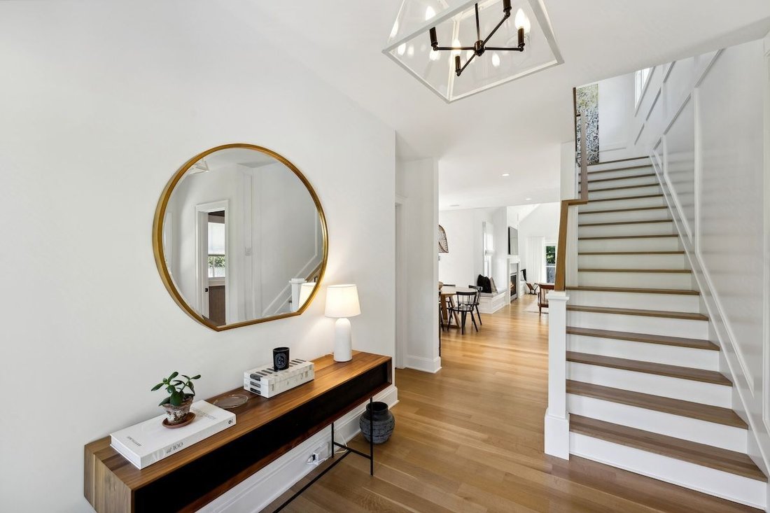 East Hampton, New York, United States 5 - 19034278