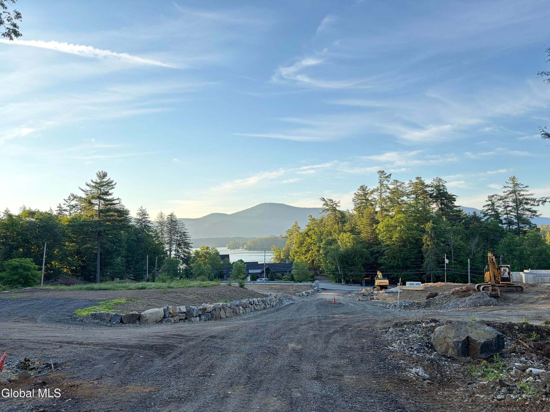House in Bolton, New York, United States 5 - 19022984