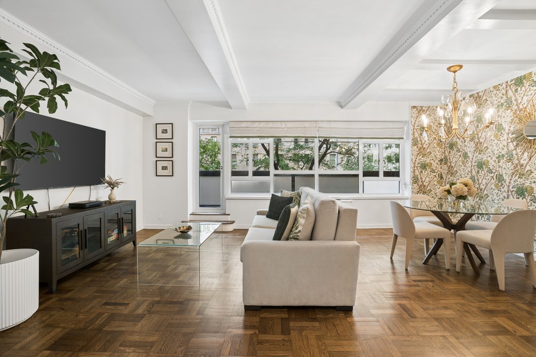 Co Op in New York, New York, United States 1 - 19024945