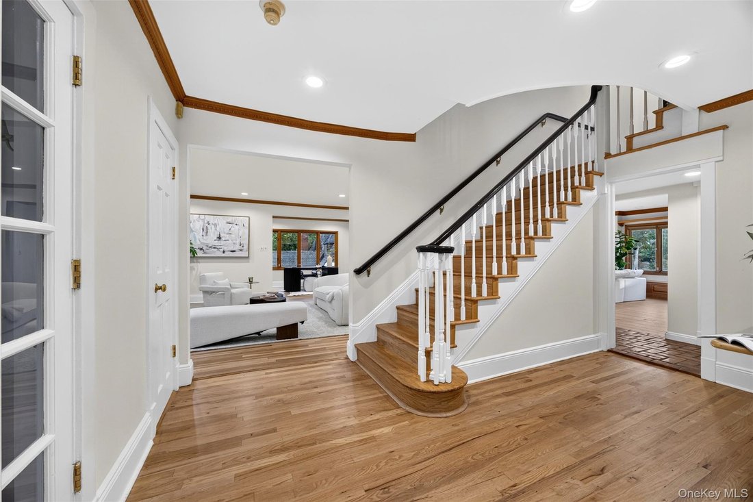 House in Great Neck, New York, United States 2 - 19029354