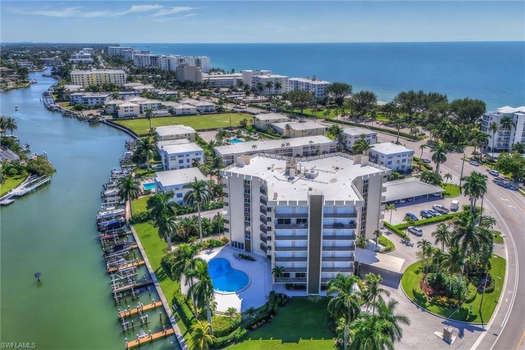 Condominio en Naples, Florida, Estados Unidos 1 - 19035200