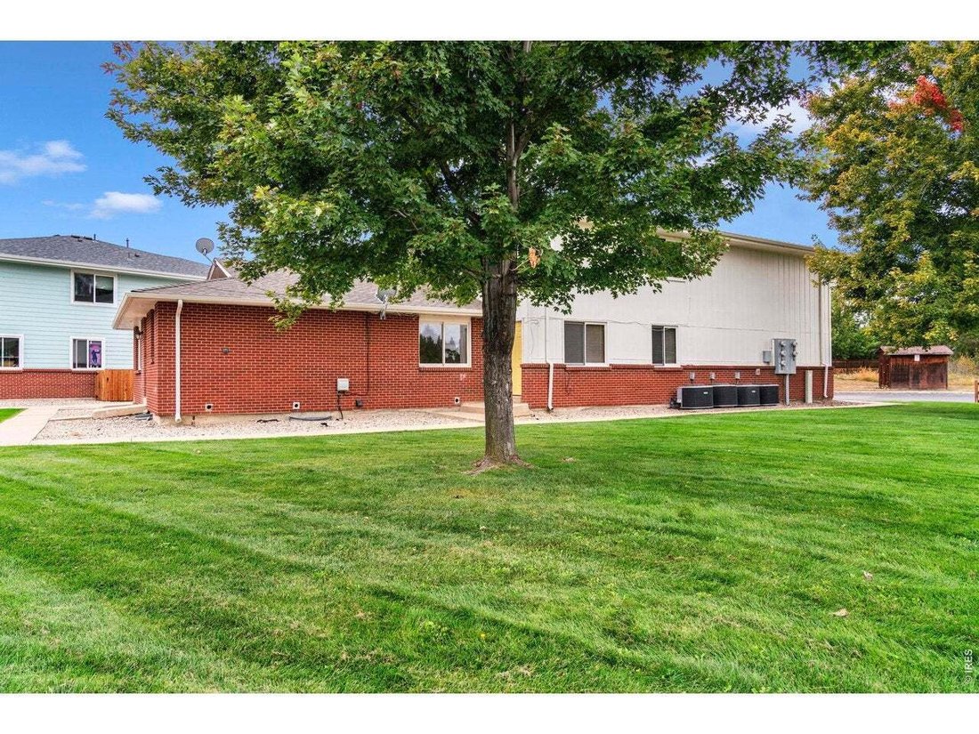 Longmont, Colorado, United States 3 - 19023512
