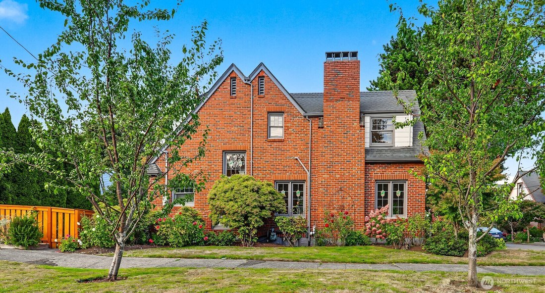 House in Seattle, Washington, United States 1 - 19035181
