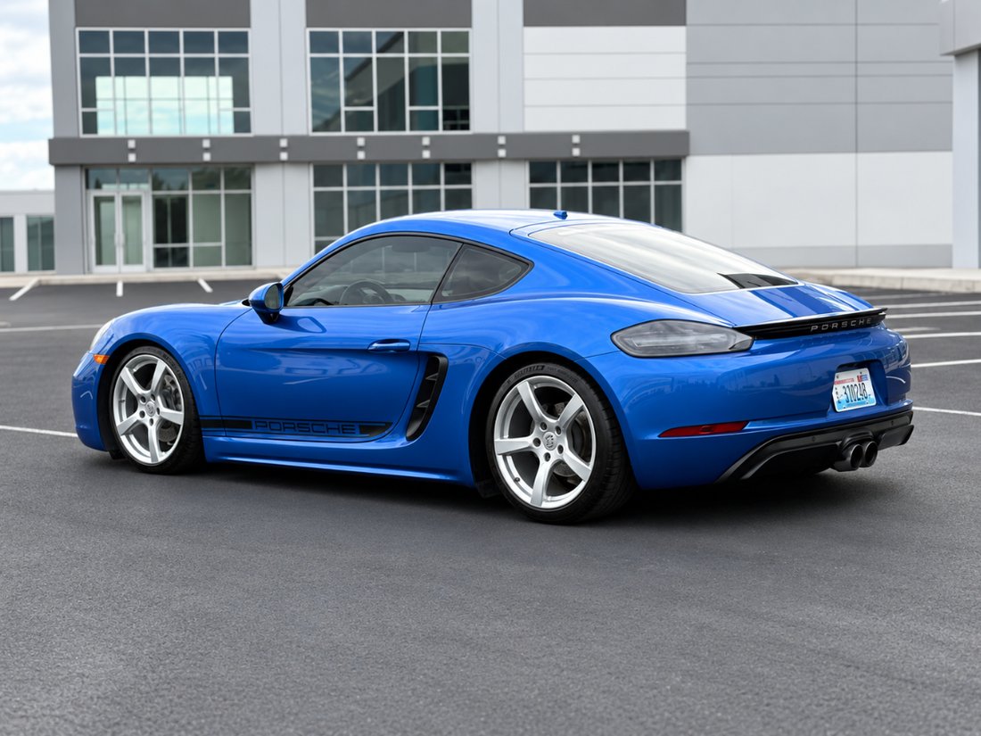 Coupe in Kent, WA, United States 5 - 19032729