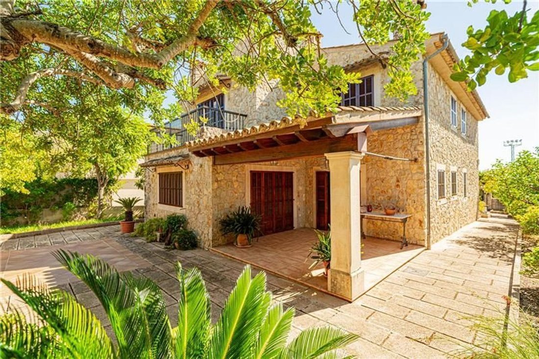 Villa in Mancor de la Vall, Balearic Islands, Spain 1 - 19024756