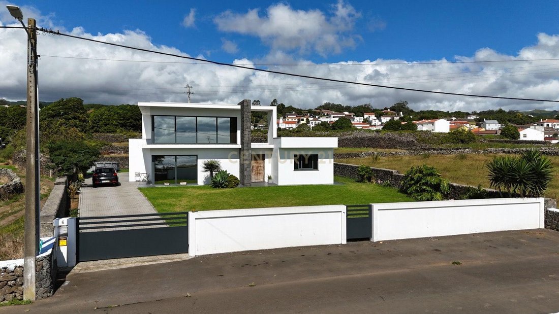 Villa in Sao Bartolomeu de Regatos, Azores, Portugal 2 - 19034266