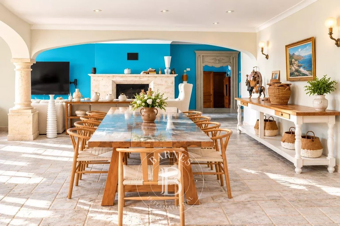 Estate in Sabran, Occitania, France 4 - 19029428