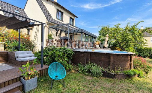 House in Conflans-Sainte-Honorine, Ile-de-France, France 1