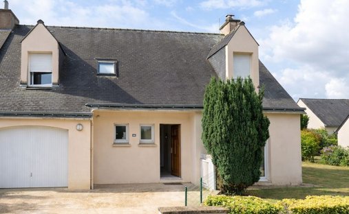 House in Ouest Péri-Centre Ville, Vannes, France 1