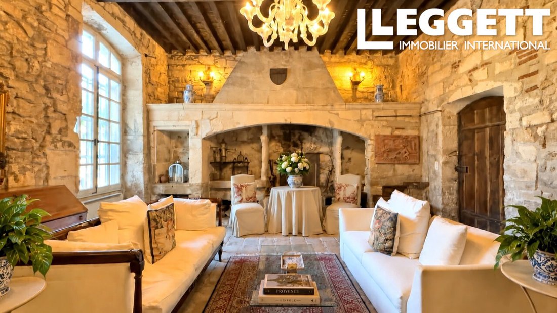 Casa en Saint-Remy-de-Provence, Provenza-Alpes-Costa Azul, Francia 1 - 18808733