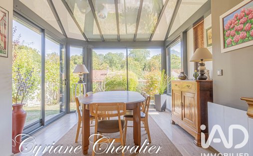 Maison à Bas, Maule, France 1