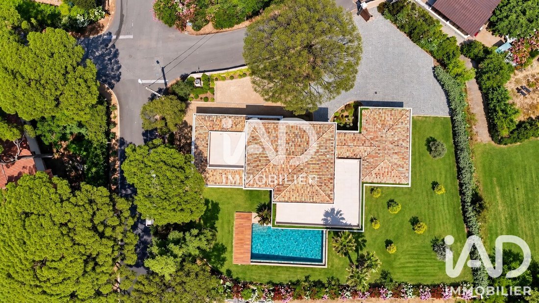 House in Grimaud, Provence-Alpes-Côte d'Azur, France 4 - 19028702