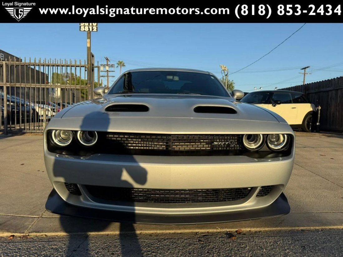 Coupe in Van Nuys, CA, United States 2 - 19033783
