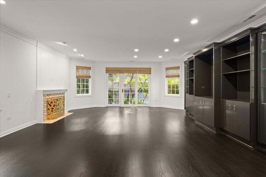Condo in Lake Bluff, Illinois, United States 4 - 19029504