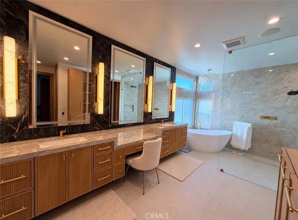 House in Huntington Beach, California, United States 2 - 19024463