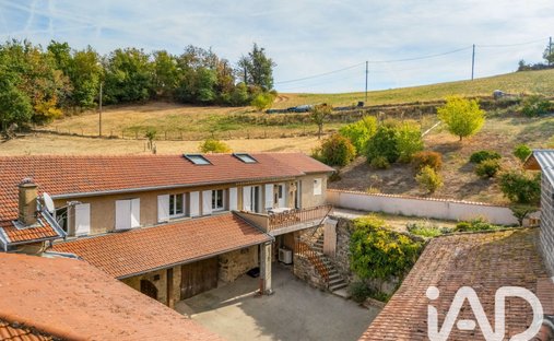 Casa a Vaugneray, Auvergne-Rodano-Alpi, Francia 1