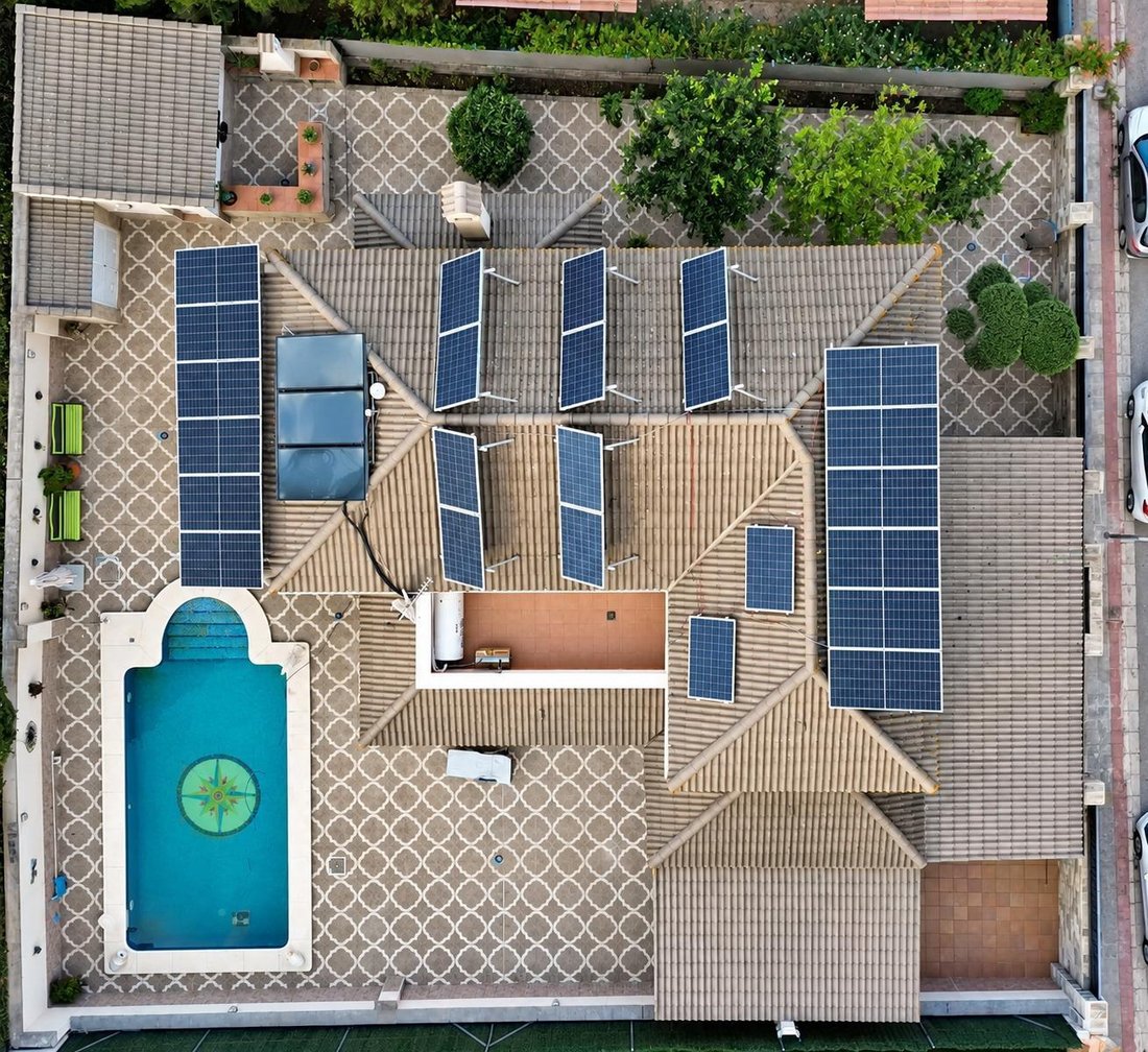 Villa in Montequinto, Dos Hermanas, Spain 5 - 19034238