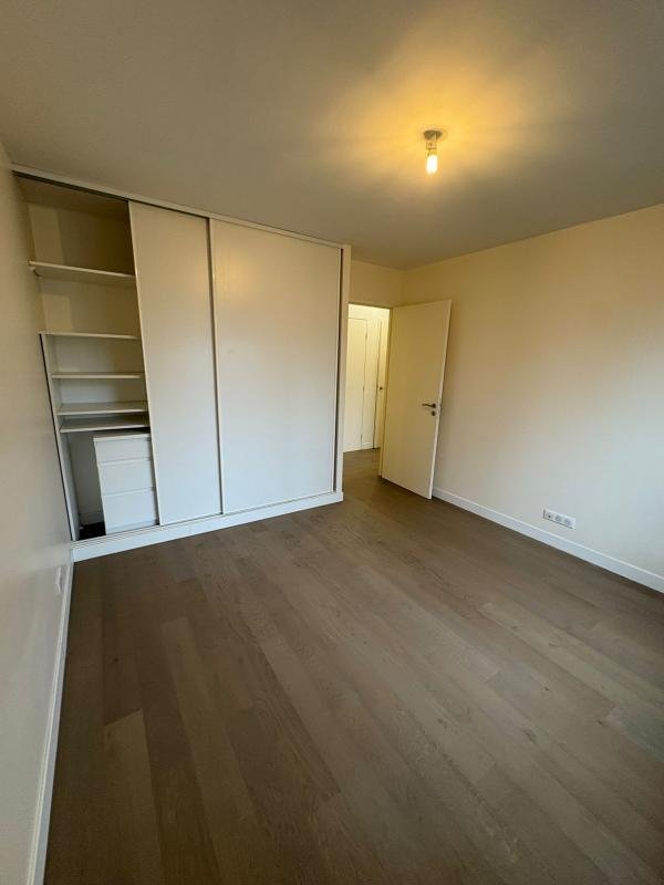 Apartment in Hôtel de Ville-Planchette, Levallois-Perret, France 5 - 19021714