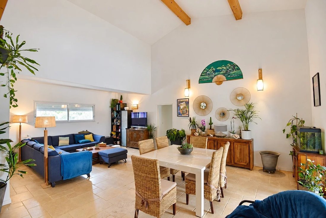 Villa à Saint-Paul-en-Forêt, Provence-Alpes-Côte d'Azur, France 3 - 15379484