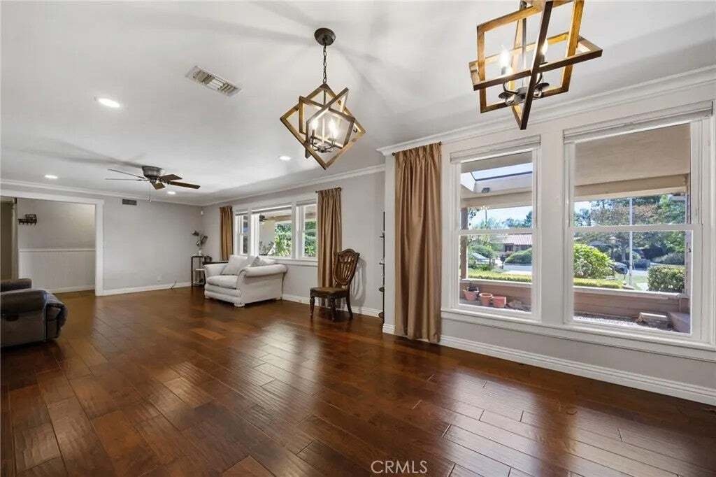 Condo in Los Angeles, California, United States 4 - 19032508