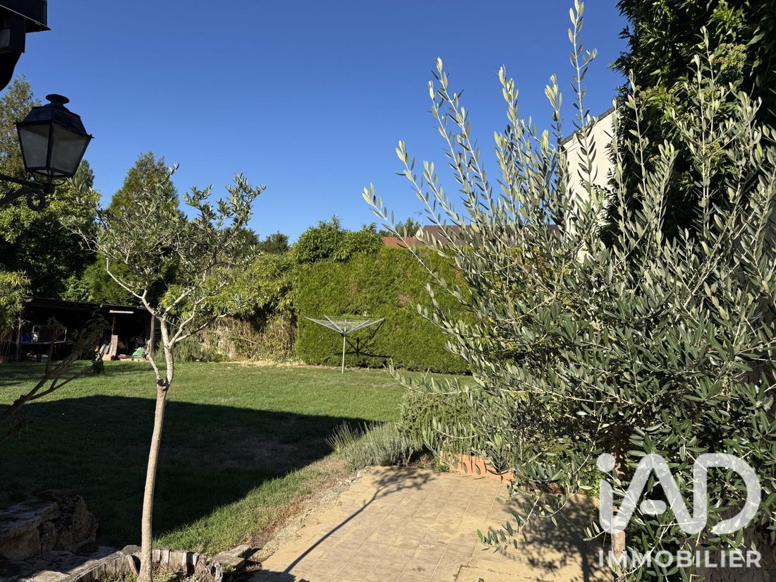 House in Meriel, Ile-de-France, France 3 - 19028703