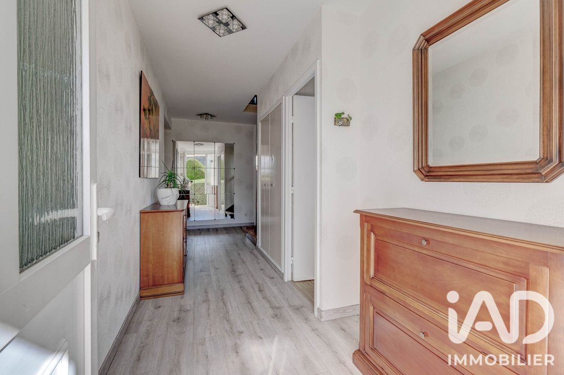 Maison à Gressy, Île-de-France, France 4 - 19028725