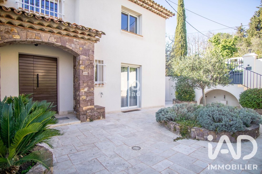 House in Vaugines-Les Faisses-Peyrard, Draguignan, France 2 - 19028790
