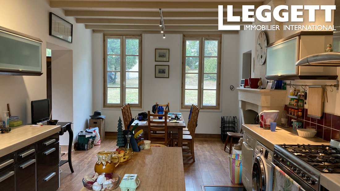 Casa a San Hilaire, Barbezieux-Saint-Hilaire, Francia 4 - 12322626
