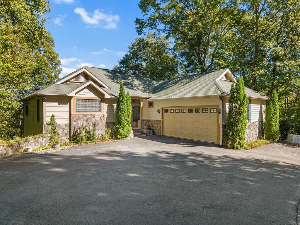 House in Whittier, North Carolina, United States 1 - 19030983