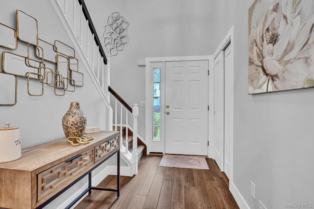 Condo in Setauket- East Setauket, New York, United States 3 - 19024907
