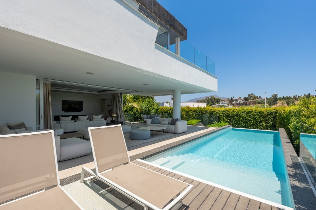 Villa in Estepona, Andalusia, Spain 1 - 19027277