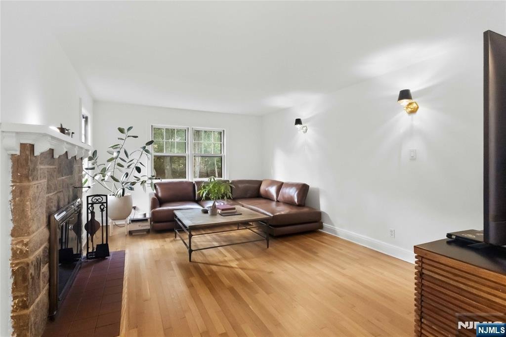 House in Closter, New Jersey, United States 5 - 19032522