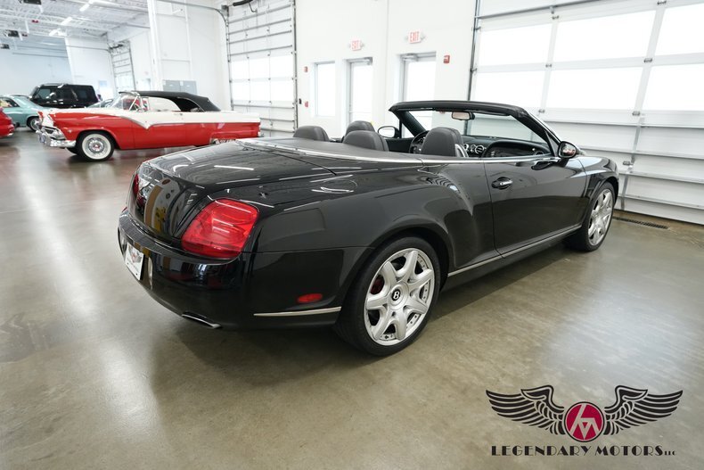 Cabriolet in Rowley, United States 5 - 19027281