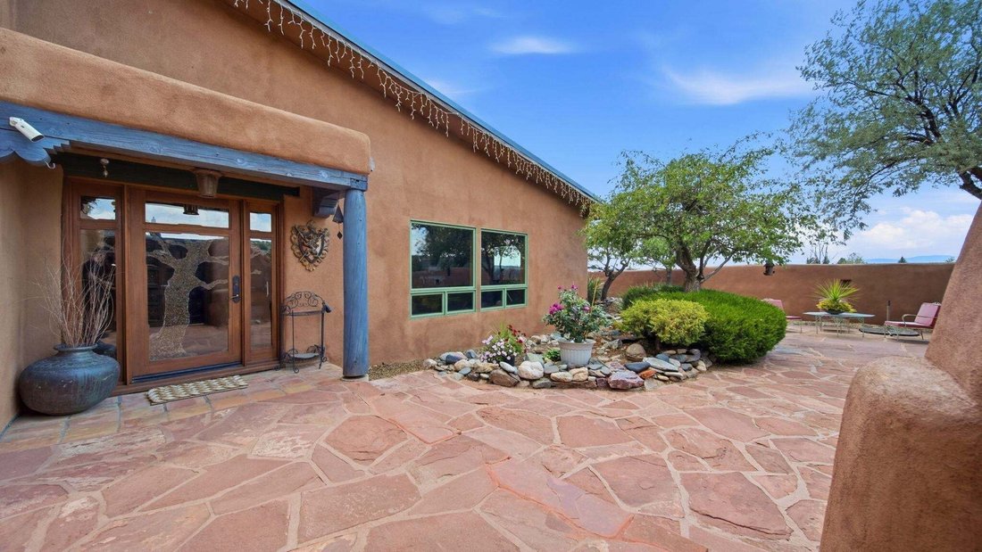 House in Arroyo Hondo, New Mexico, United States 3 - 19022806