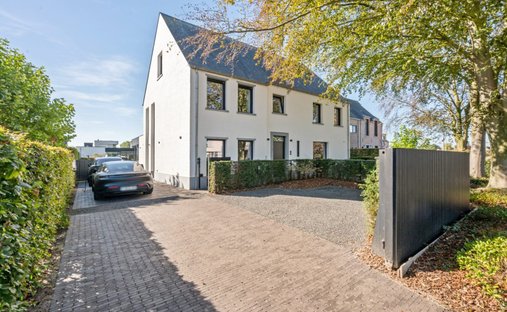 Villa in Hoogstraten, Flanders, Belgium 1