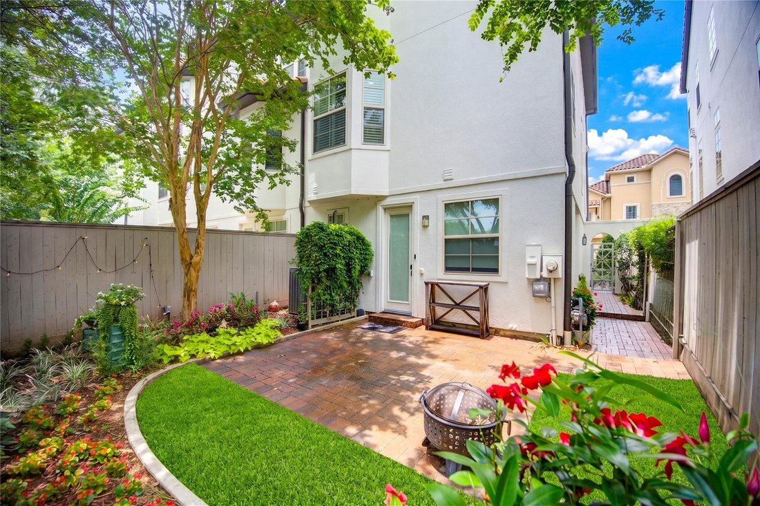 Townhouse in Sugar Land, Texas, United States 4 - 19031064