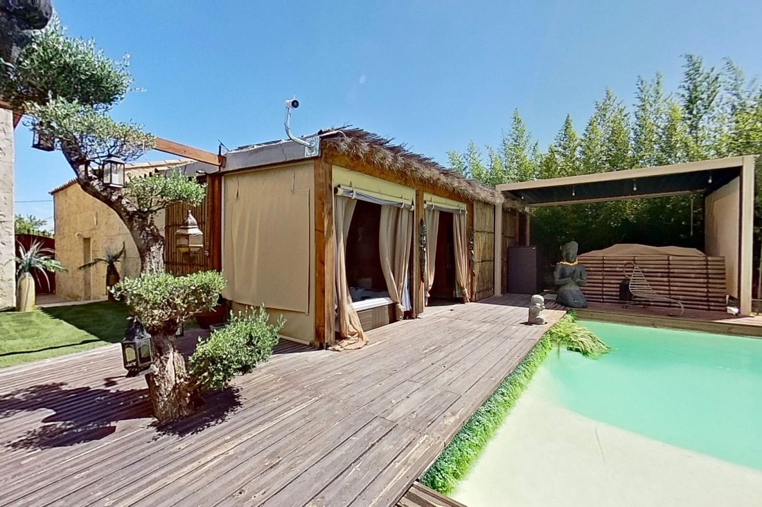 Villa in Solliès-Ville, Provence-Alpes-Côte d'Azur, France 4 - 19021846
