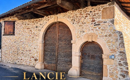 Villa in Lancie, Auvergne-Rhône-Alpes, France 1