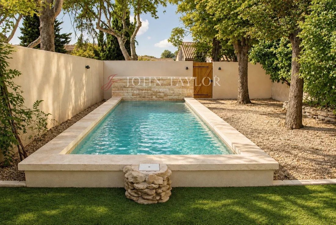 House in Maussane-les-Alpilles, Provence-Alpes-Côte d'Azur, France 2 - 19029894
