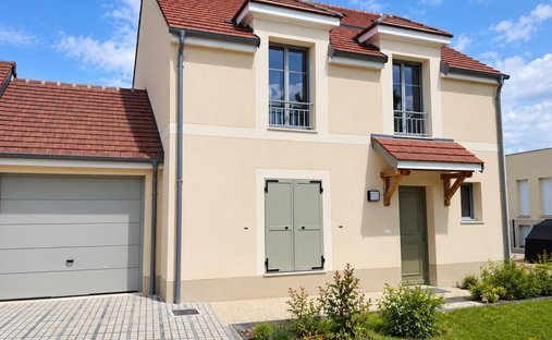 Apartment in L'Orage, Le Perreux-sur-Marne, France 1
