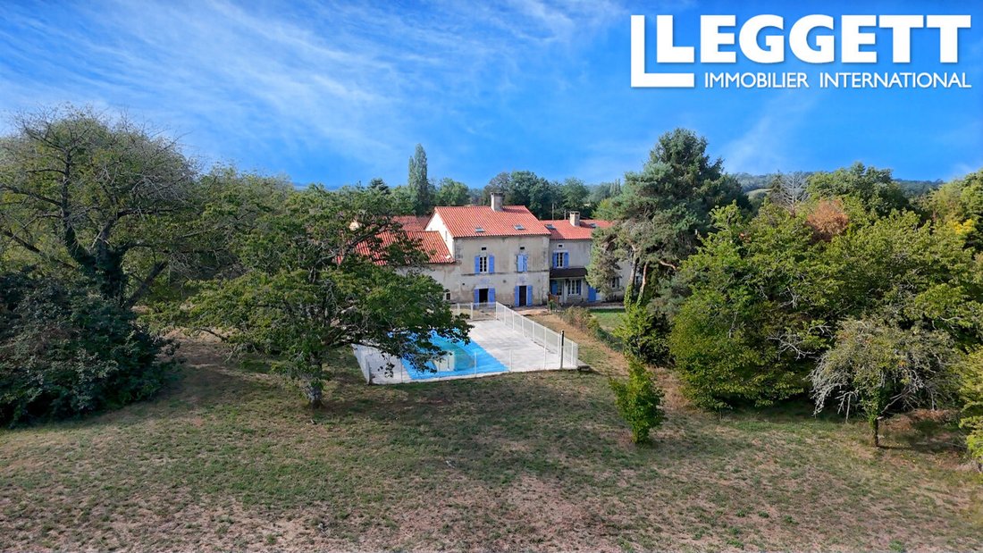 Casa a Bourdeilles, Nuova Aquitania, Francia 1 - 19021758