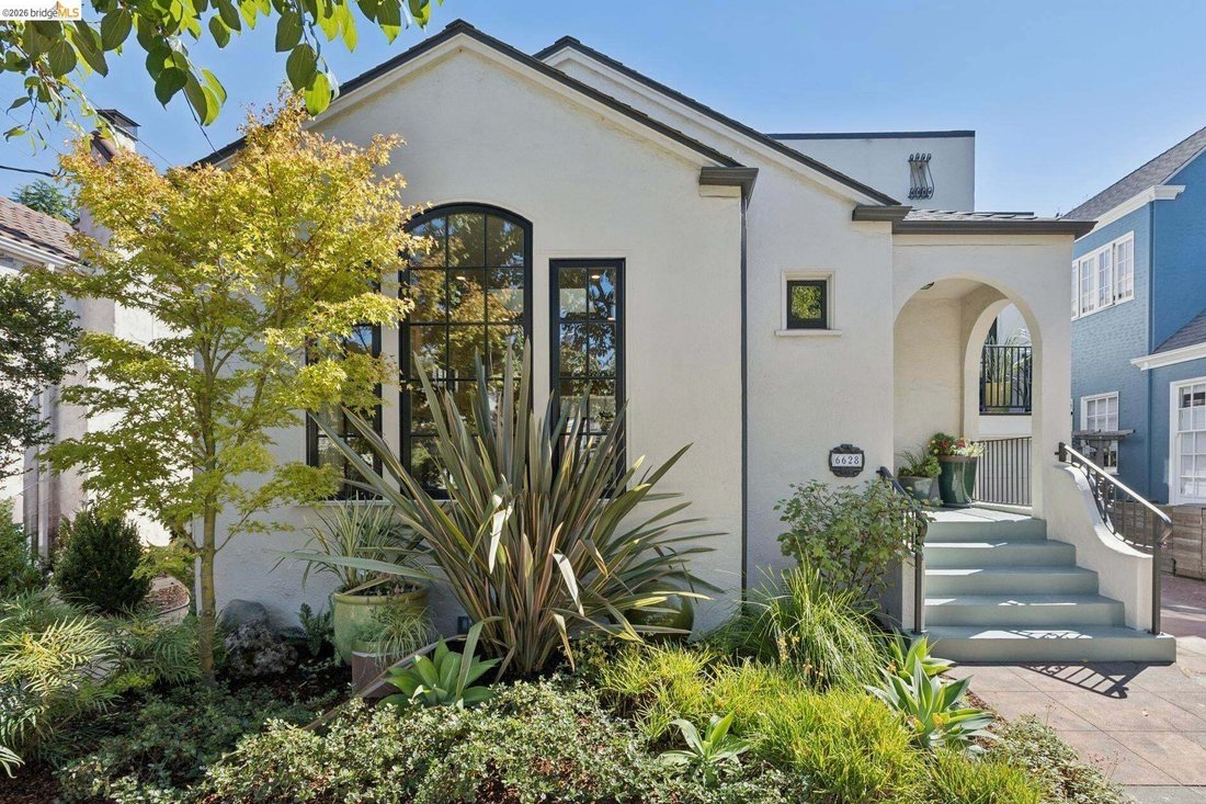House in Oakland, California, United States 1 - 19023727