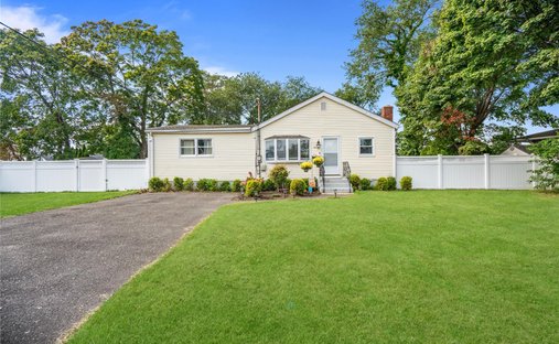 Casa a Deer Park, New York, Stati Uniti 1
