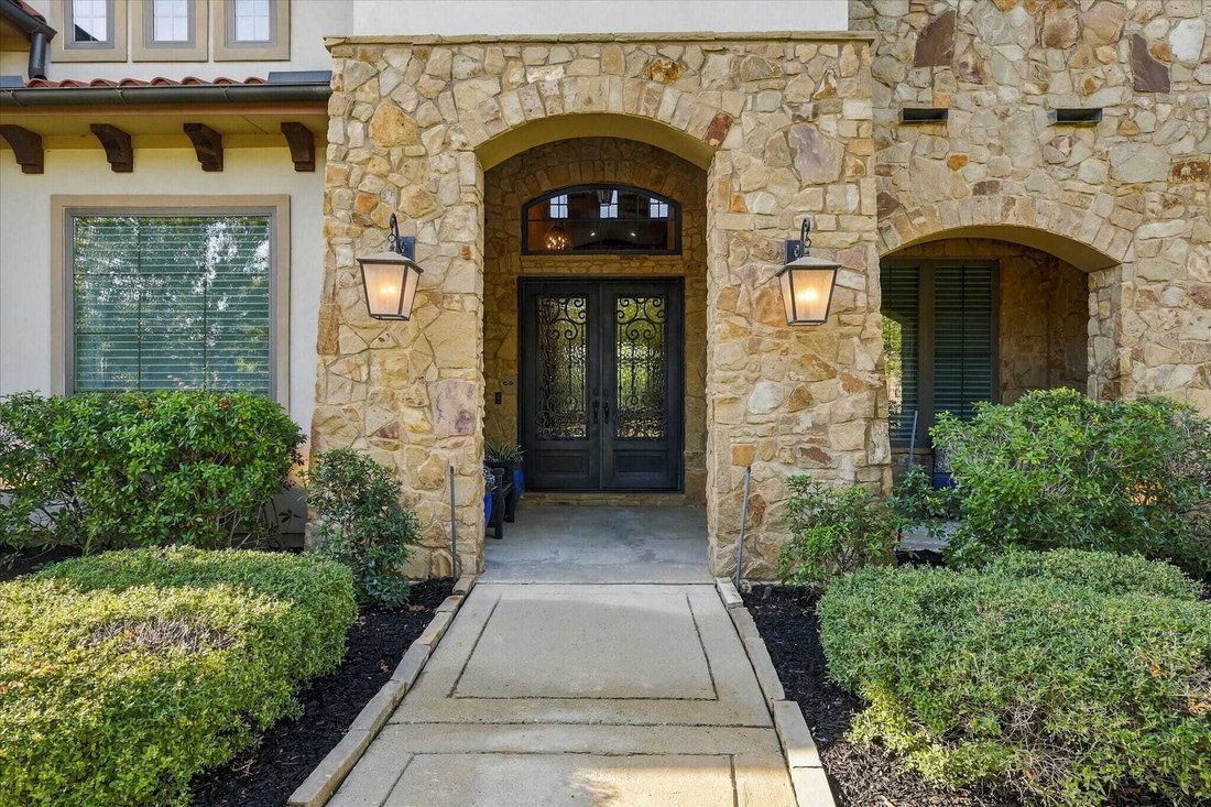 House in Grapevine, Texas, United States 3 - 19031999