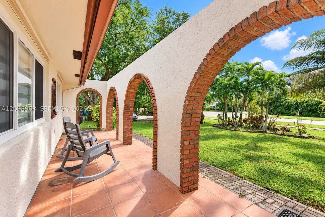 House in Southwest Ranches, Florida, United States 4 - 19020352